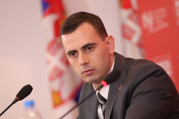 Završni dogadjaj projekta „Liderke budućnosti“ održana u Press centru UNS-a: Mlade generacije u fokusu strateškog dokumenta