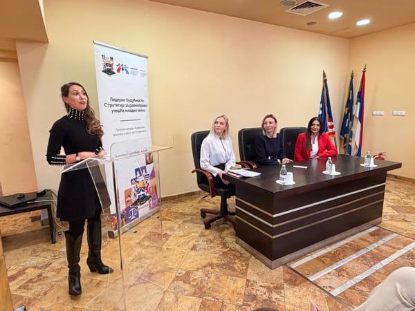 Veće učešće žena u politici i lokalnom životu: završetak projekta osnaživanja mladih liderki u Mladenovcu